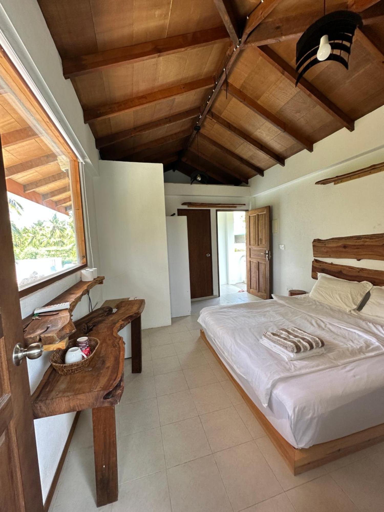 Aqua Oasis Hotel Thoddoo Ngoại thất bức ảnh