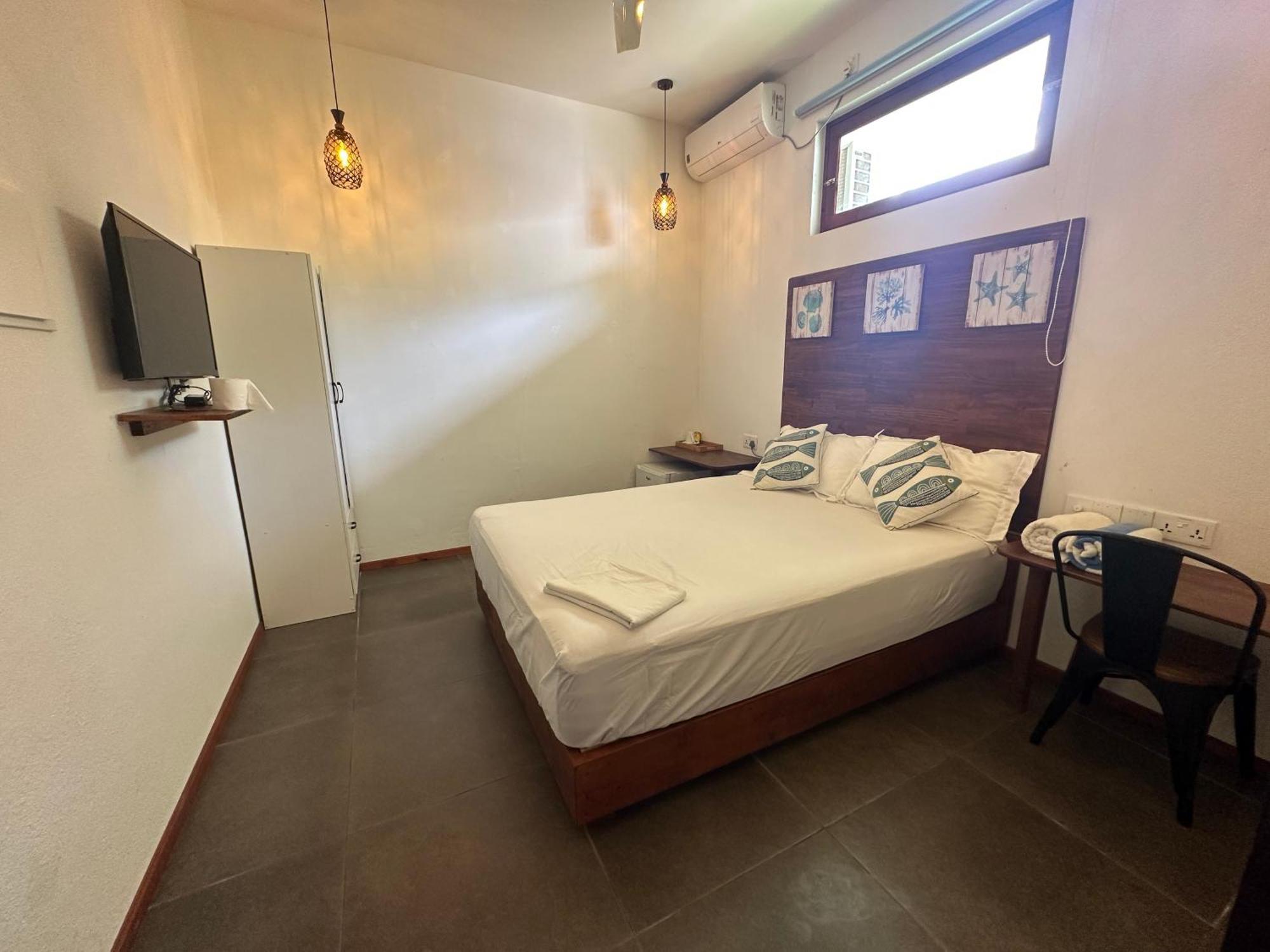 Aqua Oasis Hotel Thoddoo Ngoại thất bức ảnh